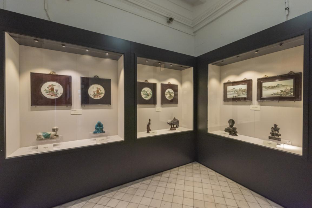 Image 6: 馆藏精品展展厅环境